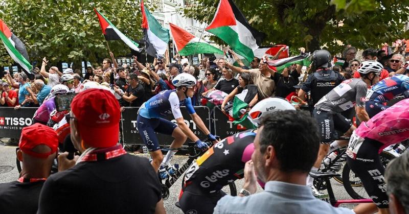 Protests against Israeli team divide Vuelta and scare riders