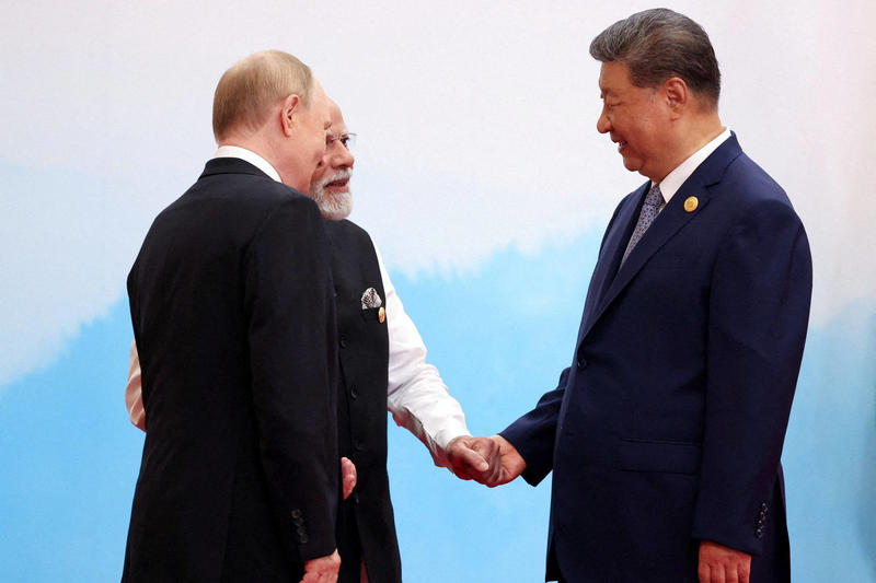 Cena cordial entre Xi, Putin e Modi é colcha de retalhos mais frágil do que parece