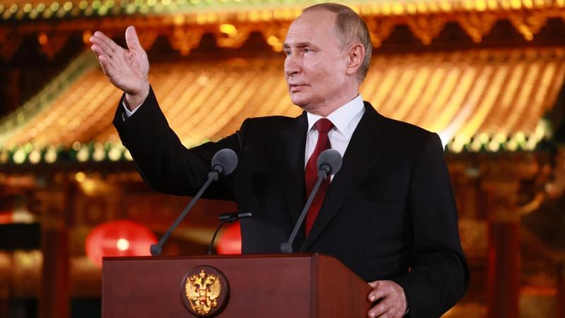 Putin alza il tiro: «Le truppe occidentali in Ucraina sarebbero un bersaglio legittimo»