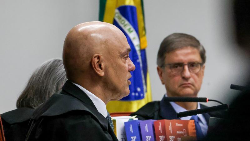 Alexandre de Moraes: julgador ou acusado?