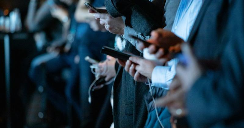 How to Set Boundaries With Your Smartphone