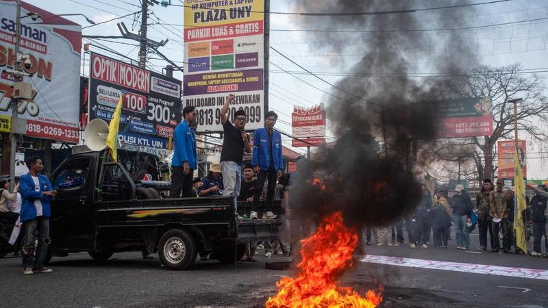 Indonesian protests point to democracy’s decline