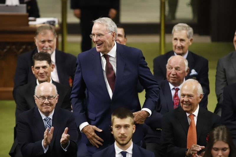 Souvenirs d’un géant: Ken Dryden, au-delà des 5 bagues et d’un réfrigérateur