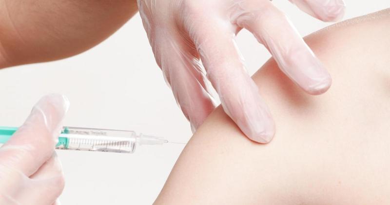 Social media blamed for new low as childhood vaccination rates slump