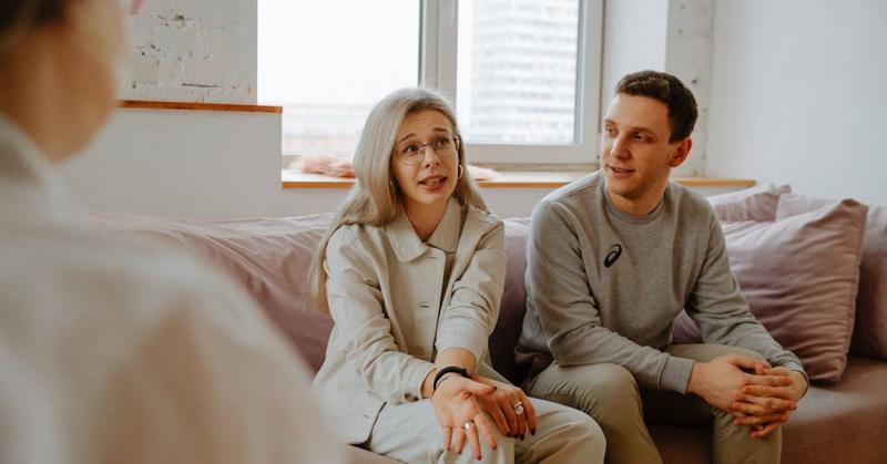 Should You Do Family Therapy or Individual Therapy?