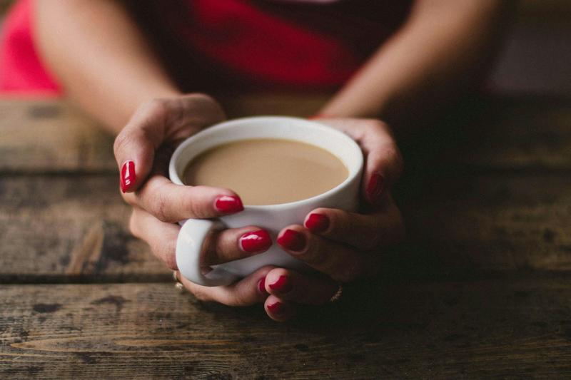 Could cutting back on caffeine really give you more vivid dreams? Here’s what the science says