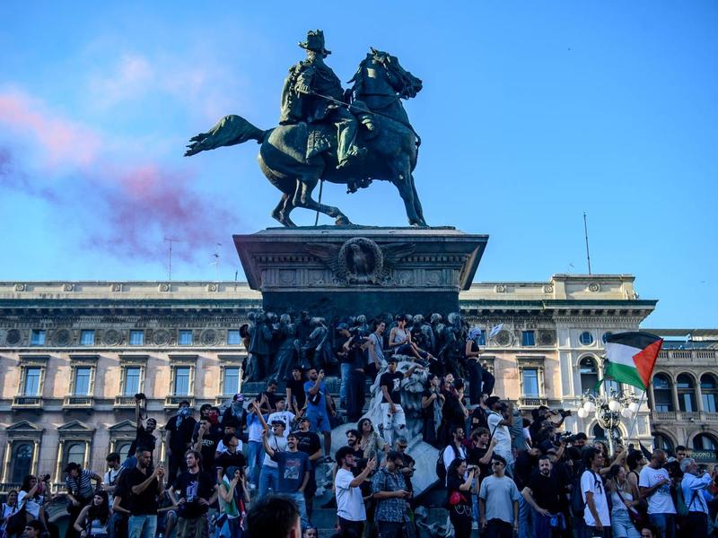 La brutta Milano dei prepotenti