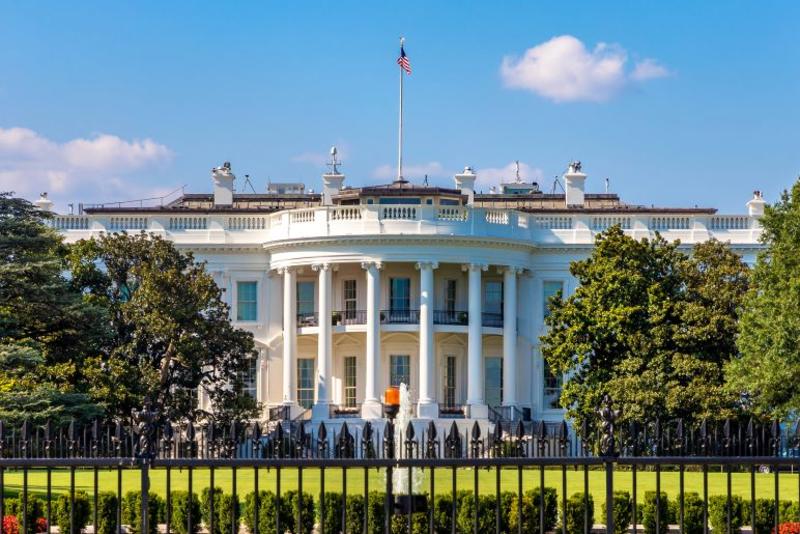 La stratégie des États-Unis en IA doit nous inquiéter