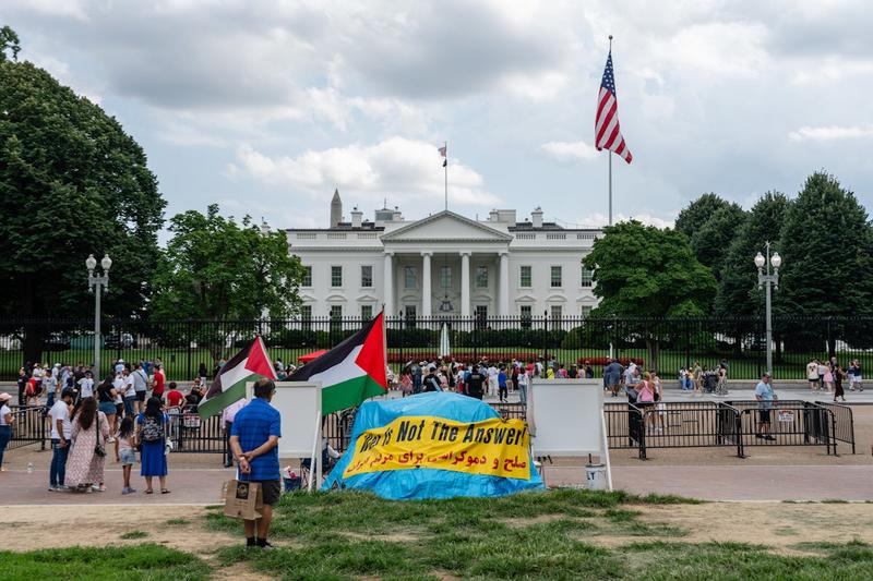 Trump Felt Threatened by a Decades-Old Peace Vigil and Tore It Down