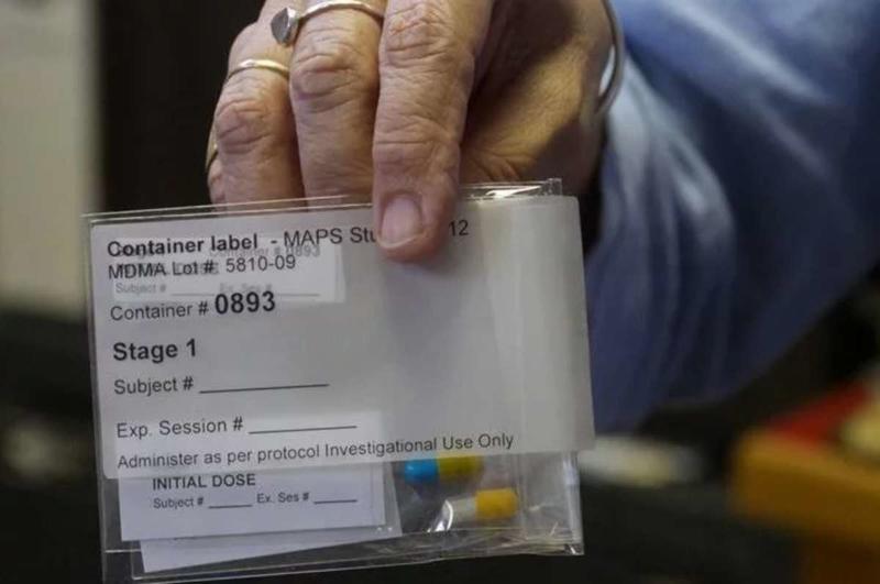 Advocates of MDMA-Assisted Psychotherapy Complain that 'the FDA Moved the Goalposts'