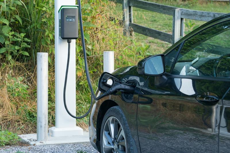 Trump reversed policies supporting electric vehicles − it will affect the road to clean electricity, too