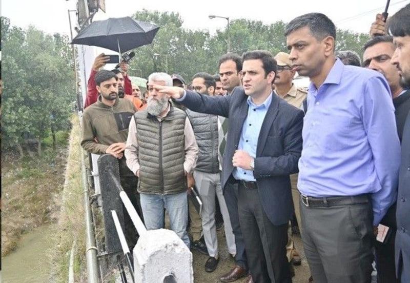 IMCT visits Kulgam, Shopian, Anantnag; reviews relief, rehabilitation