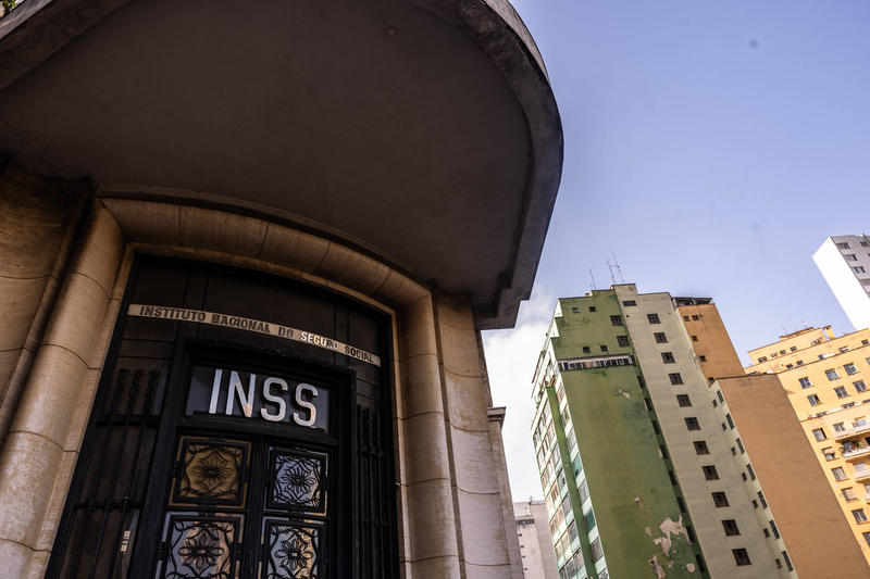 Desfaçatez política está a serviço do INSS