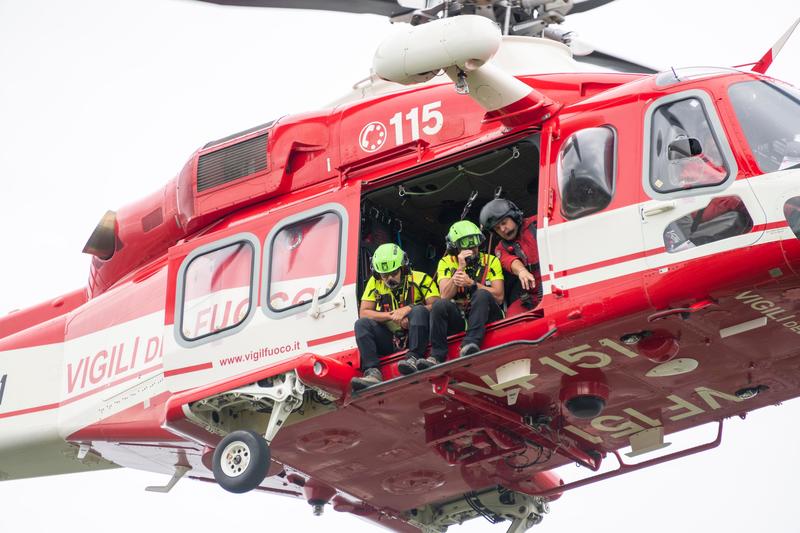 Vola dalla Torre, corpo trovato dall’elicottero