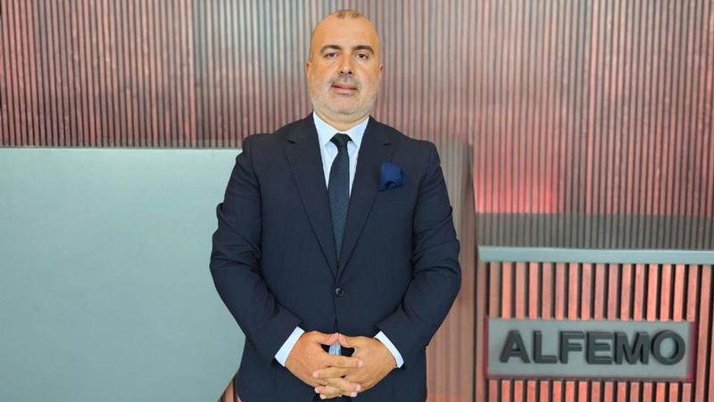 Duraklama noktasındaki marka ile mobilyaya girdi, sektörde ilk 4’ü hedefledi