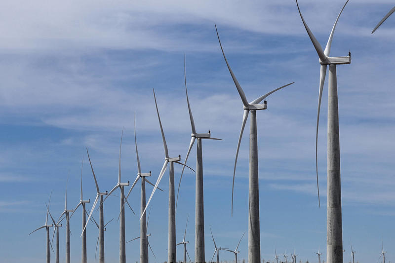 A quem pertence o setor elétrico em transição?