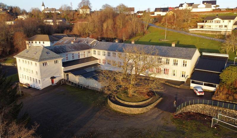 – Gymsalen er lite eigna til idrettsbruk