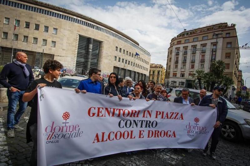 Droga, mercato da 17 miliardi: cannabis e cocaina le più diffuse. Cresce il consumo di oppioidi sintetici