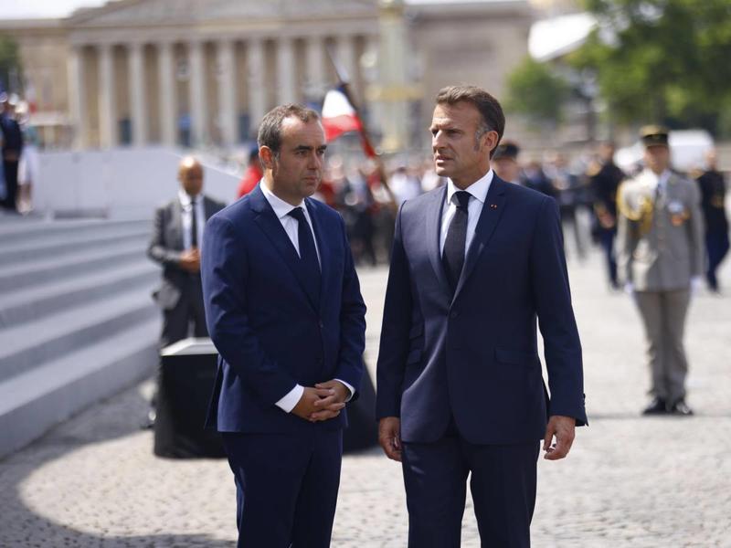 Il caos francese benzina per le autocrazie