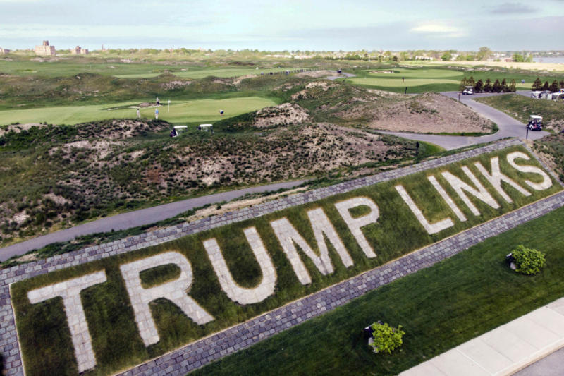 Secret Service Missed Glock in Bag at Trump Golf Course