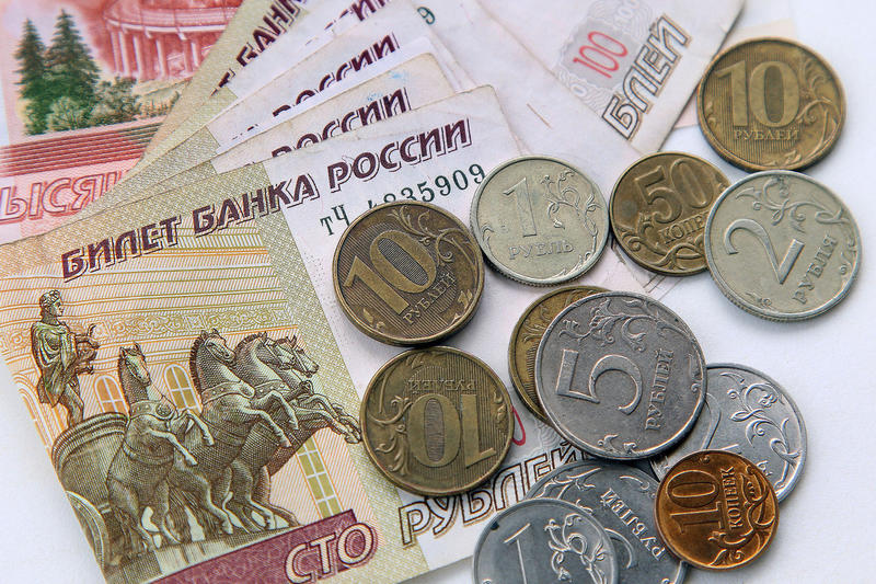 СМИ: за проступки сыновей и дочерей штрафы родителям могут повысить до 30-60 тысяч рублей