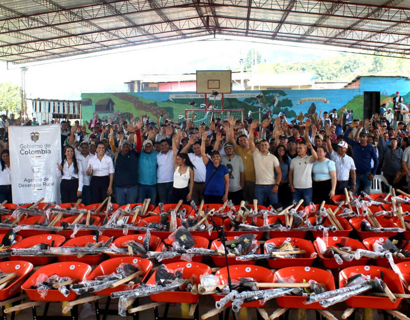 Reservas o agroindustria: el dilema campesino en la Amazonía 