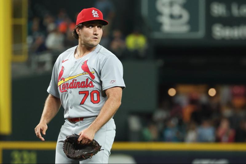 He Was Working a Desk Job at a 'Big Four' Accounting Firm 3 Years Ago. Now He's Pitching in Major League Baseball.