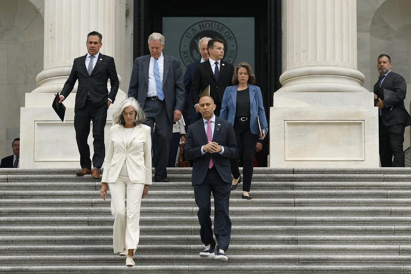 Why Democratic Leadership Is Totally Clueless About Modern Politics