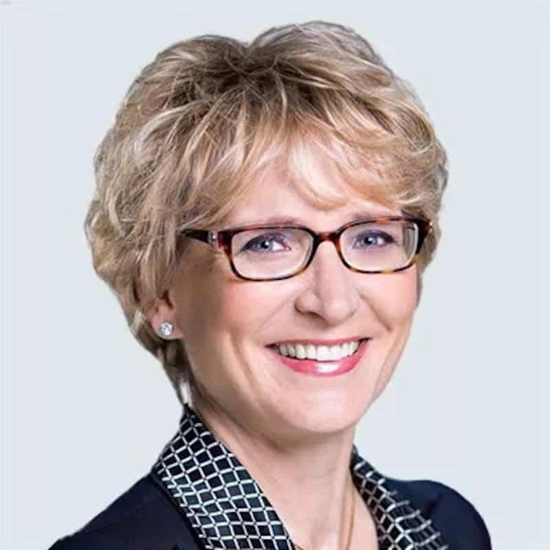 Pourquoi la cheffe financière est-elle partie?