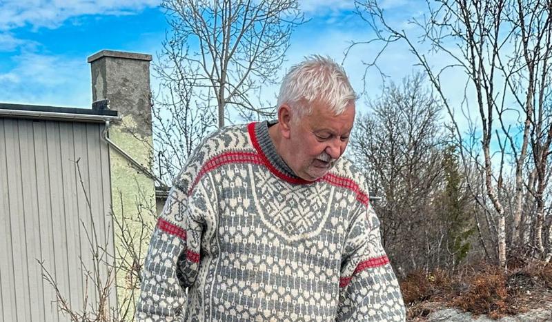 «Jeg stiller meg vederlagsfritt til rådighet»