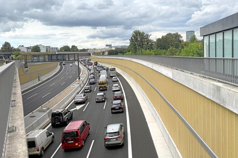 A100 in Berlin: Verkehrspolitik für Porschefahrer