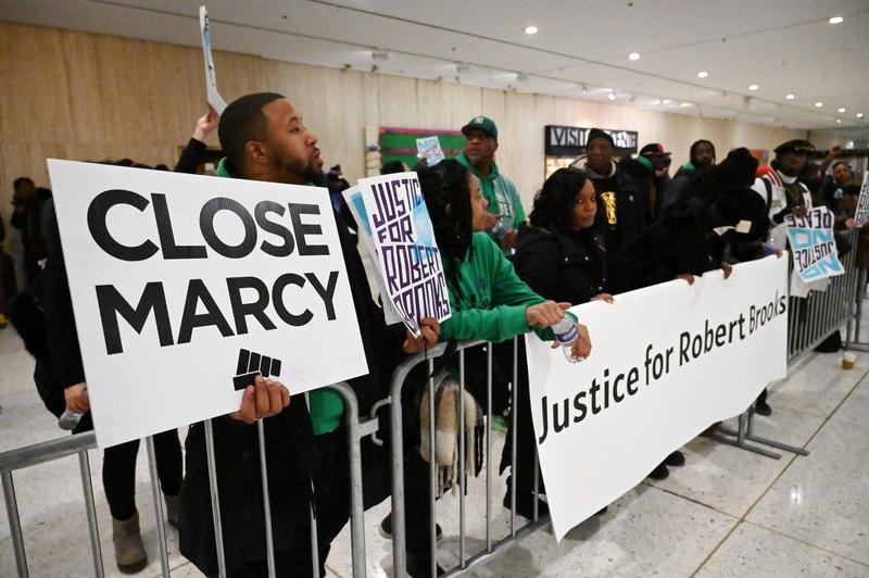 People in NY Prison’s Mental Health Unit Kept in Solitary Confinement, Suit Says