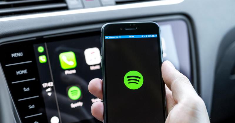 Spotify launches new Lossless feature in the UK (what it means for you)
