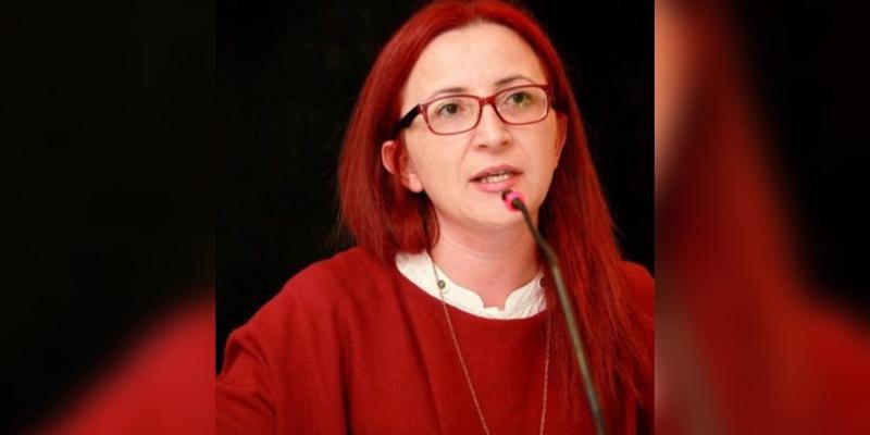Eşit, parasız, zorunlu, bilimsel eğitim kamusal haktır