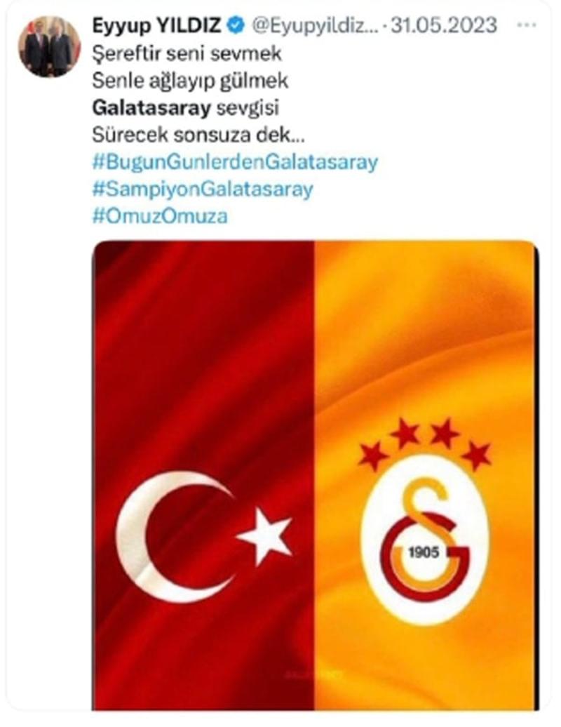 Şemsiyeli Gürsel!