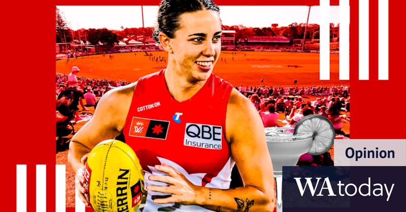 Rock star players, margaritas, a blossoming romance: This footy team is the hottest ticket in town