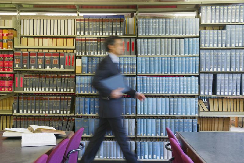 ‘Publish or perish’ evolutionary pressures shape scientific publishing, for better and worse