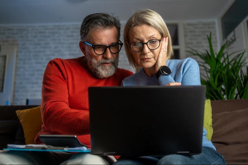 25% of Boomers Face a Bleak Retirement — Are You Making the Same Mistakes?