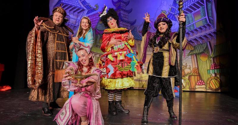 Aladdin flies into Norfolk for panto (magic carpet permitting...)