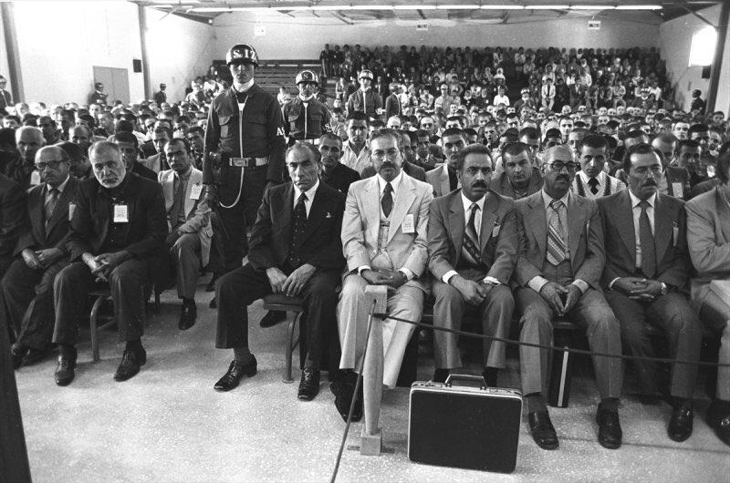 MHP DAVASININ SEMBOLÜ OLAN O ÇANTA BENDE