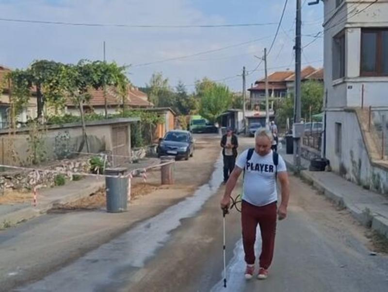 Ужасяваща миризма на разлагаща се плът измести въздуха в Тополовград (ВИДЕО)