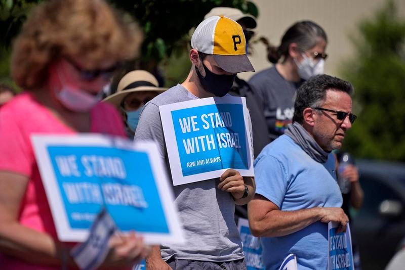The Dilemma of Jewish Liberal Philanthropists