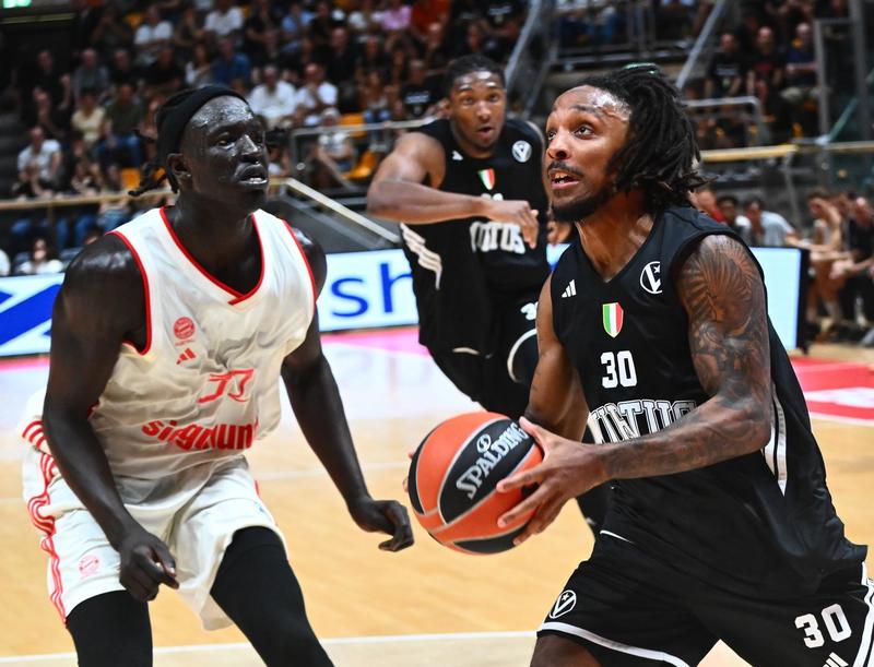 Virtus, sentori di Eurolega. Morgan al top, McCormack bene. Il test con il Bayern regala fiducia