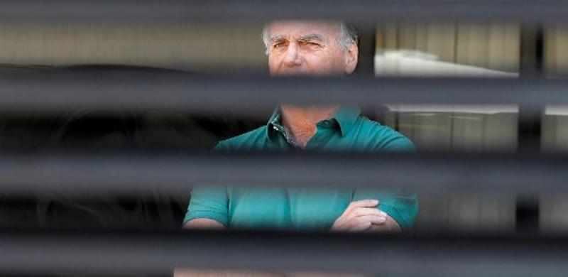 Metade do país é contra ou não liga para a prisão de Bolsonaro