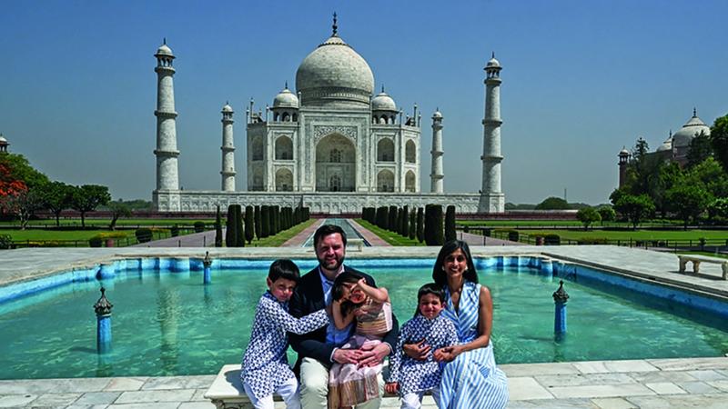 Gli indiani & l’America, la scalata «soft» degli ex invisibili che puntano a diventare la nuova classe dirigente