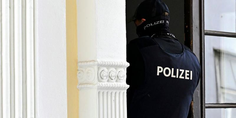 Anstieg rechtsextremistischer Straftaten: Warten, bis es finster wird