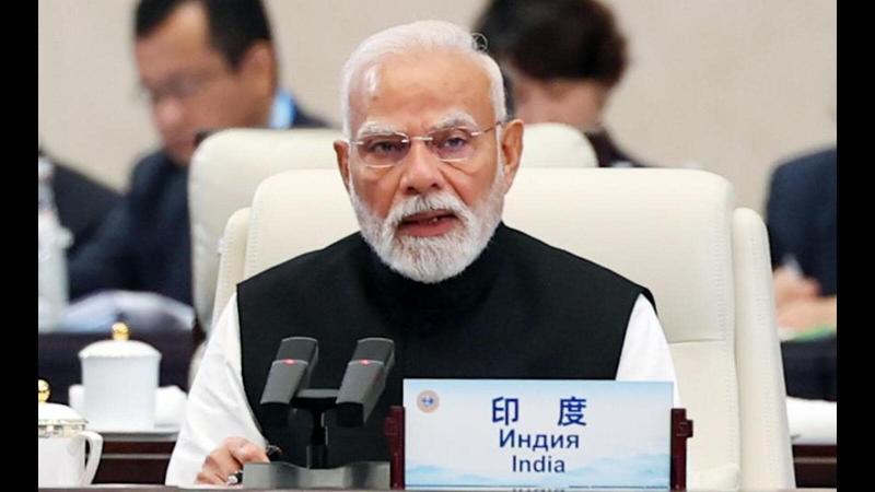 The rise of a leader and his enduring popularity