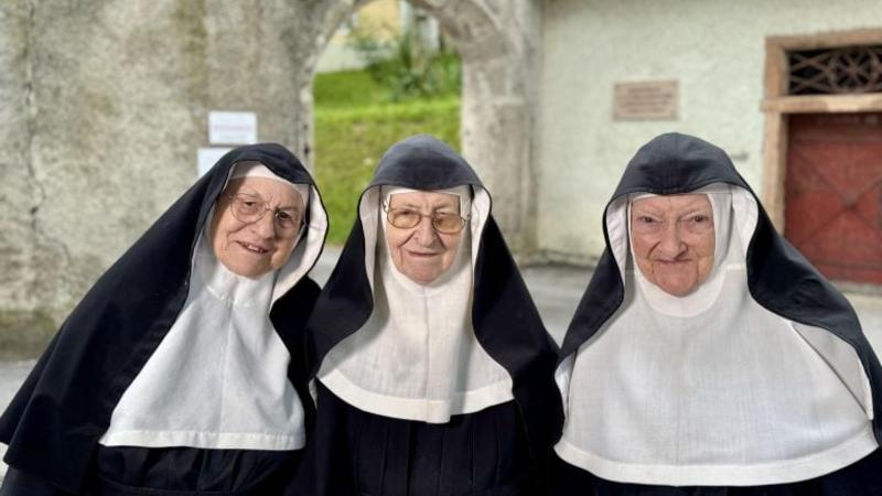 Prkosne časne sestre: Beg iz staračkog doma i povratak u njihov napušteni samostan