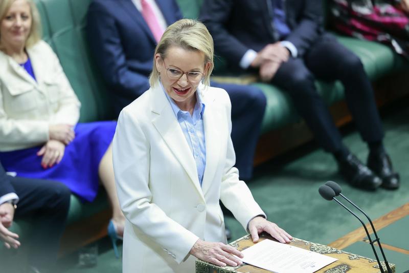 Coalition’s primary vote hits record low in Newspoll, while One Nation support surges