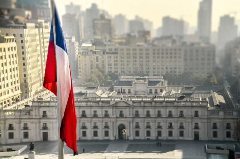Inclinaciones ideológicas y emociones de los programas presidenciales